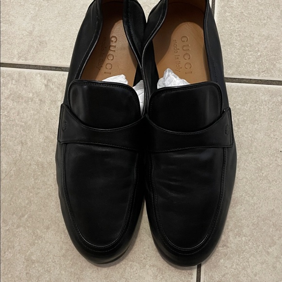 Gucci Classic Black Leather Loafers - Picture 1 of 11